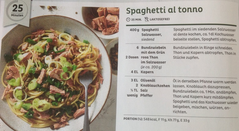 PENNE AL TONNO MIT BUNDZWIEBELN
